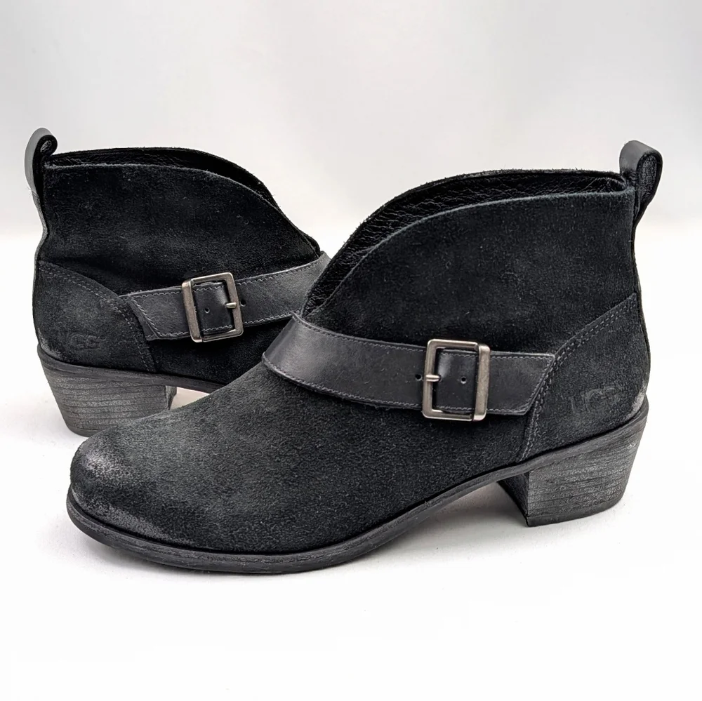 UGG Wright Ankle Boots Suede & Leather Belted Buckle Block Heel Pull On Black 8